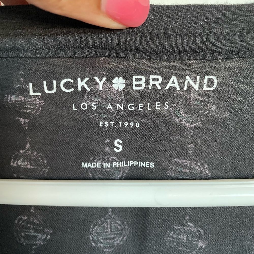Lucky Brand Scoop Neck Lightweight Top - Size S - Picture 4 of 10